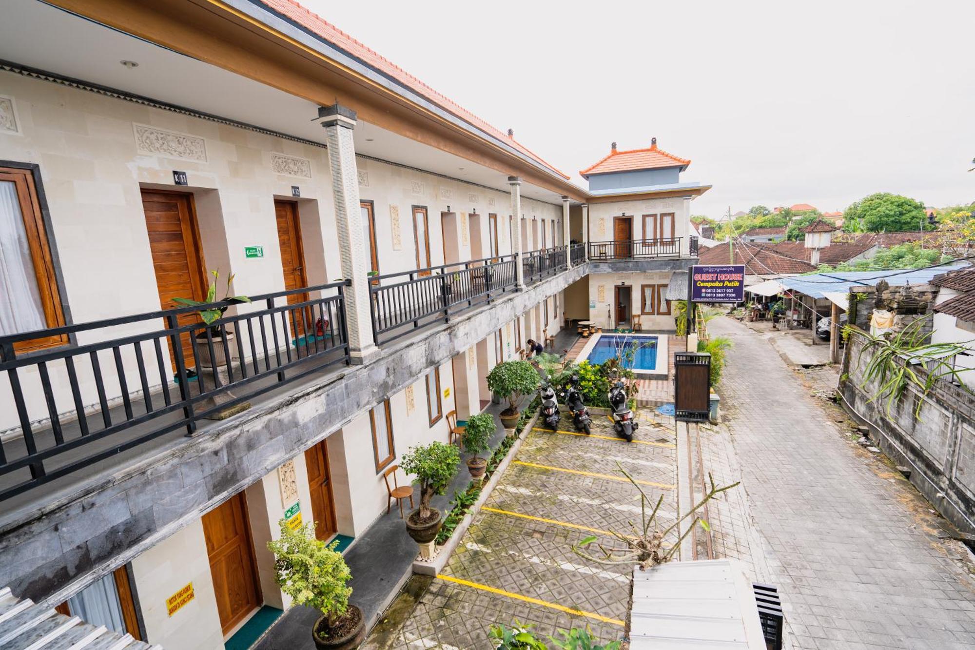 Guesthouse Cempaka Putih 세미냑 외부 사진